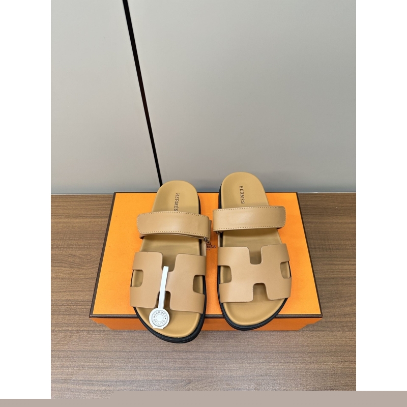 H**mes slippers